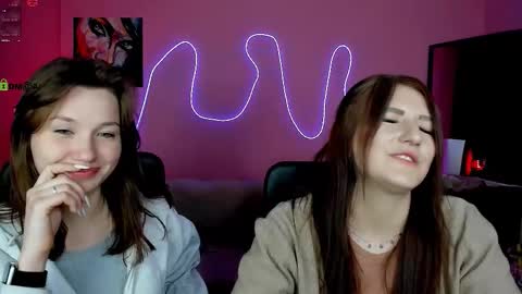 Helli online show from February 28, 9:14 pm