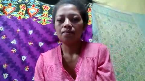 henitsaldy online show from March 13, 7:09 am