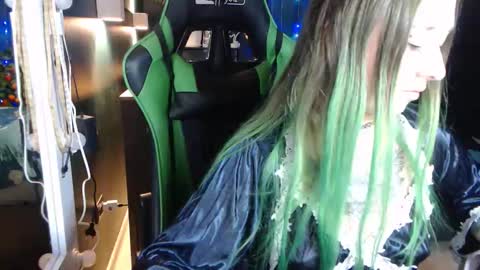 Hentaishiing online show from December 20, 9:41 pm