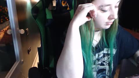 Hentaishiing online show from May 23, 5:33 pm