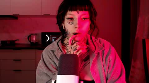 dirty Diana online show from February 4, 12:08 am