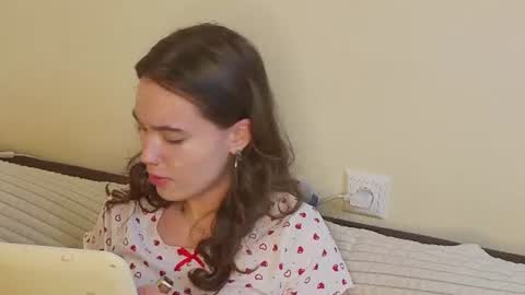 Jane online show from July 9, 7:33 am