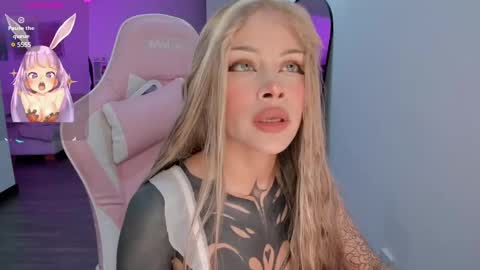 Snapshot of heybambino_ chatting on March 10, 1:12 am Bambi.....Help me get 100 likes in the satisfaction bar. online show from March 10, 1:12 am