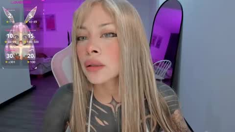 Snapshot of heybambino_ chatting on March 2, 3:24 am Bambi.....Help me get 100 likes in the satisfaction bar. online show from March 2, 3:24 am