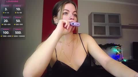 Snapshot of hi_bye_ chatting on February 27, 7:23 am Lina online show from February 27, 7:23 am