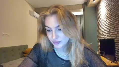 Hi lina online show from June 25, 5:12 am