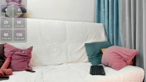 Hibisceae online show from December 21, 1:21 pm