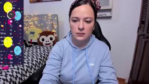 Snapshot of hidianapaola chatting on October 12, 6:21 pm Diana online show from October 12, 6:21 pm