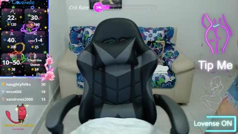 Snapshot of hikaryfire chatting on March 1, 7:37 pm hikaryfire online show from March 1, 7:37 pm