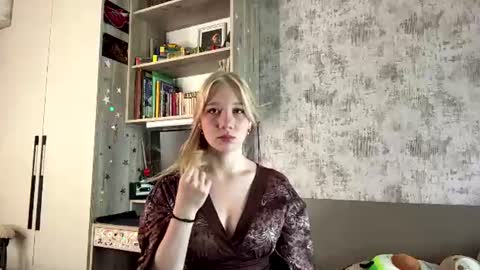 Emma online show from July 29, 7:30 am