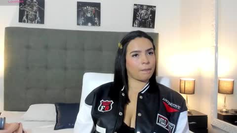 hilary_tailor online show from January 15, 12:44 pm