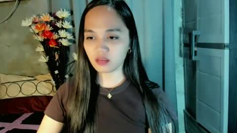 hilarymolly online show from June 26, 11:17 pm