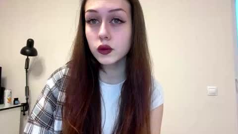 Hi Im Elizabeth online show from December 17, 11:03 am