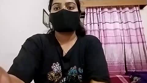 himuhimu22 online show from April 1, 2:25 pm