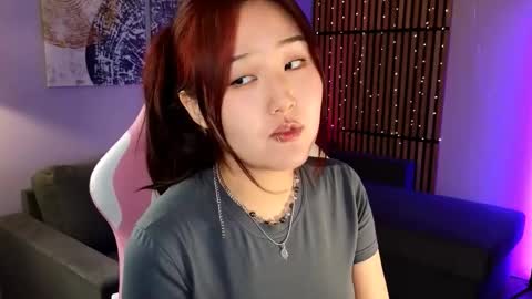 Hinata online show from February 19, 1:54 pm