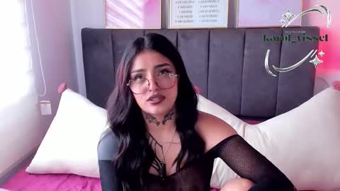  Karol  Independent Model online show from February 2, 3:11 pm