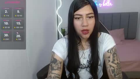 Snapshot of hisis_tay chatting on September 24, 11:42 am hisis online show from September 24, 11:42 am