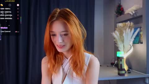 Ella online show from February 24, 4:04 am