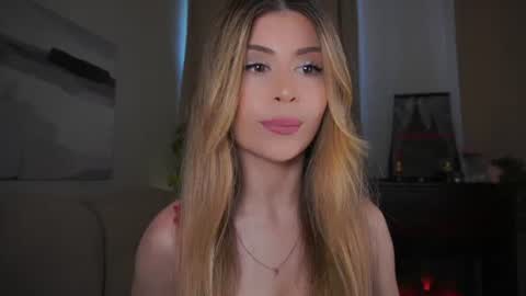 Moni Monica online show from July 28, 8:01 am
