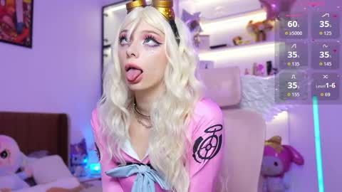 Holli online show from May 29, 1:31 pm