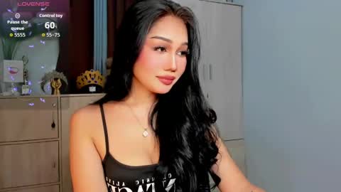 Hi Im Precious online show from June 19, 5:27 pm