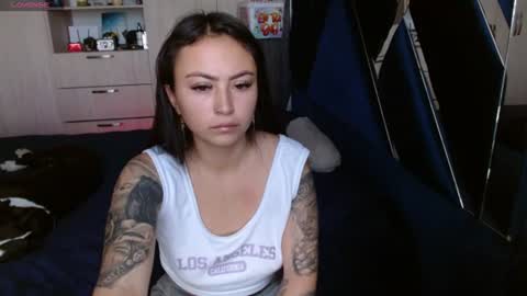 Holly online show from July 1, 5:34 pm