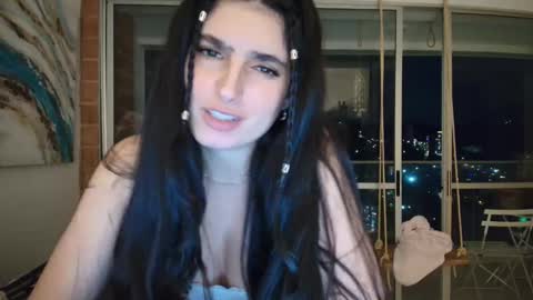 hollyshit_ online show from December 4, 12:24 am