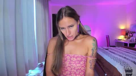 Kira Purrr online show from October 13, 3:20 am