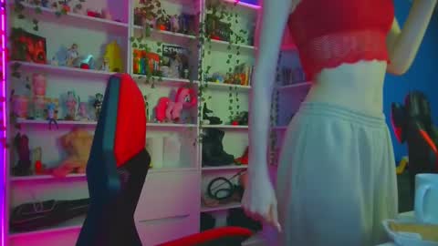 Rumi online show from November 18, 9:32 am