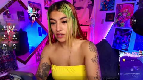 Snapshot of holyeva chatting on February 7, 11:34 pm   online show from February 7, 11:34 pm
