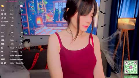 May online show from November 2, 4:43 pm