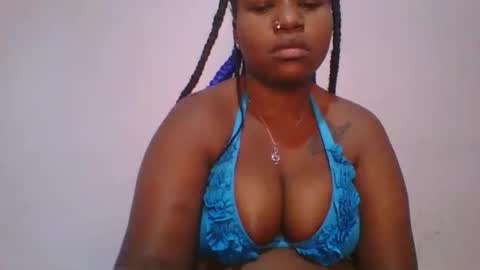 honey_beb online show from November 1, 6:28 am