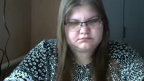 Bunny online show from June 26, 6:47 am