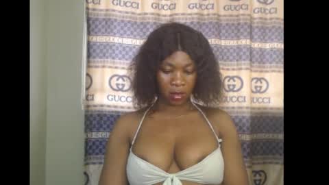 Flora online show from October 26, 9:16 am