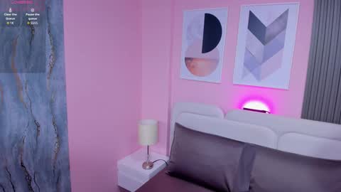 honey_sofii_ online show from September 28, 11:59 am