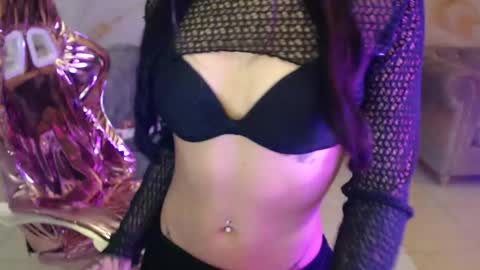 HONEY  online show from December 20, 4:05 am