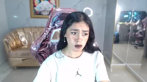 Snapshot of honey_torres_sub chatting on January 29, 1:17 pm HONEY online show from January 29, 1:17 pm