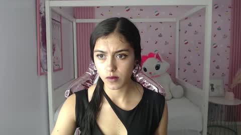 Snapshot of honey_torres_sub chatting on December 30, 1:03 pm HONEY online show from December 30, 1:03 pm