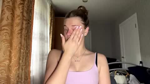 Klara online show from July 5, 9:04 am