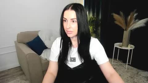Jacqueline online show from May 22, 4:43 am