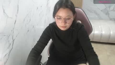 honeydoll_tf online show from May 15, 4:43 pm