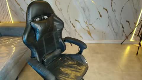 honeydoll_tf online show from May 14, 4:35 pm
