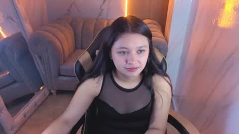 honeydoll_tf online show from July 6, 12:43 pm