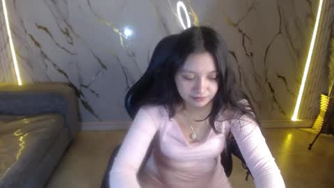 honeydoll_tf online show from May 22, 1:53 pm