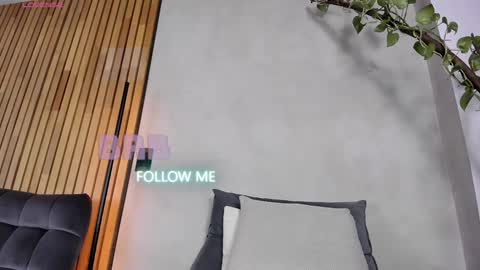 Snapshot of honeyhot69__ chatting on December 27, 11:17 am Sofia independent model online show from December 27, 11:17 am
