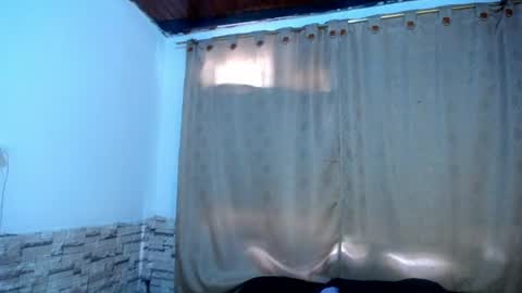 honeypussy3021 online show from July 28, 6:20 pm