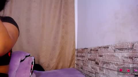 honeypussy3021 online show from July 14, 9:14 am