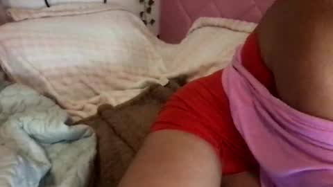 honeyyy89 online show from June 3, 8:14 pm