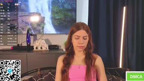 Snapshot of honneybunneey chatting on October 1, 6:51 am honneybunneey online show from October 1, 6:51 am
