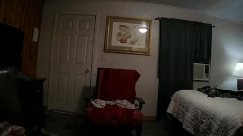 hoodoou online show from February 15, 7:51 am